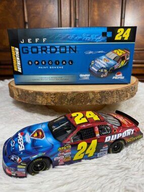 Vintage Jeff Gordon #24 Pepsi Superman Returns 2006 Monte Carlo 1:24 Scale Car